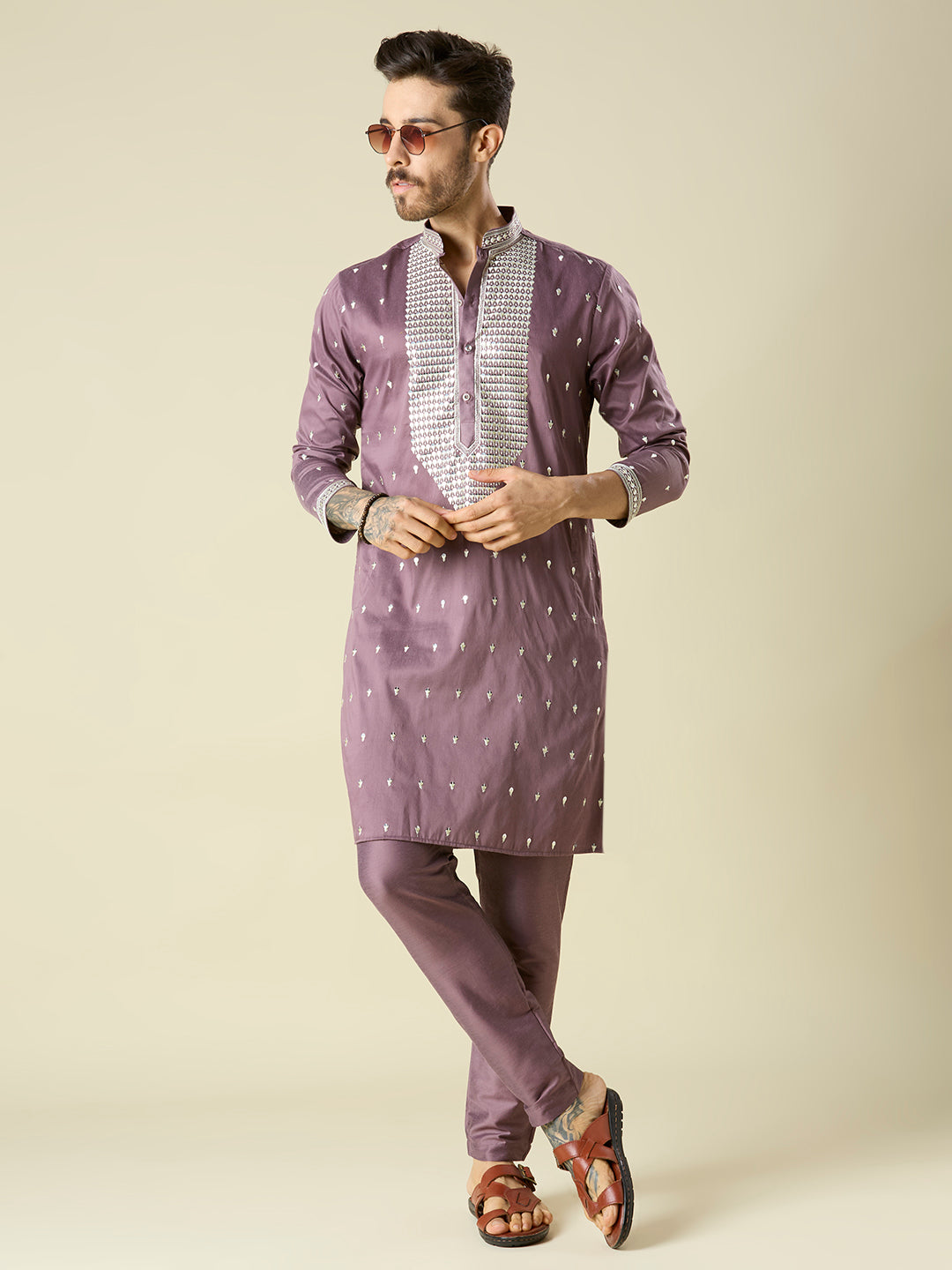 MAUVE KURTA PYJAMA SET WITH INTRICATE EMBROIDERY AROUND NECKLINE