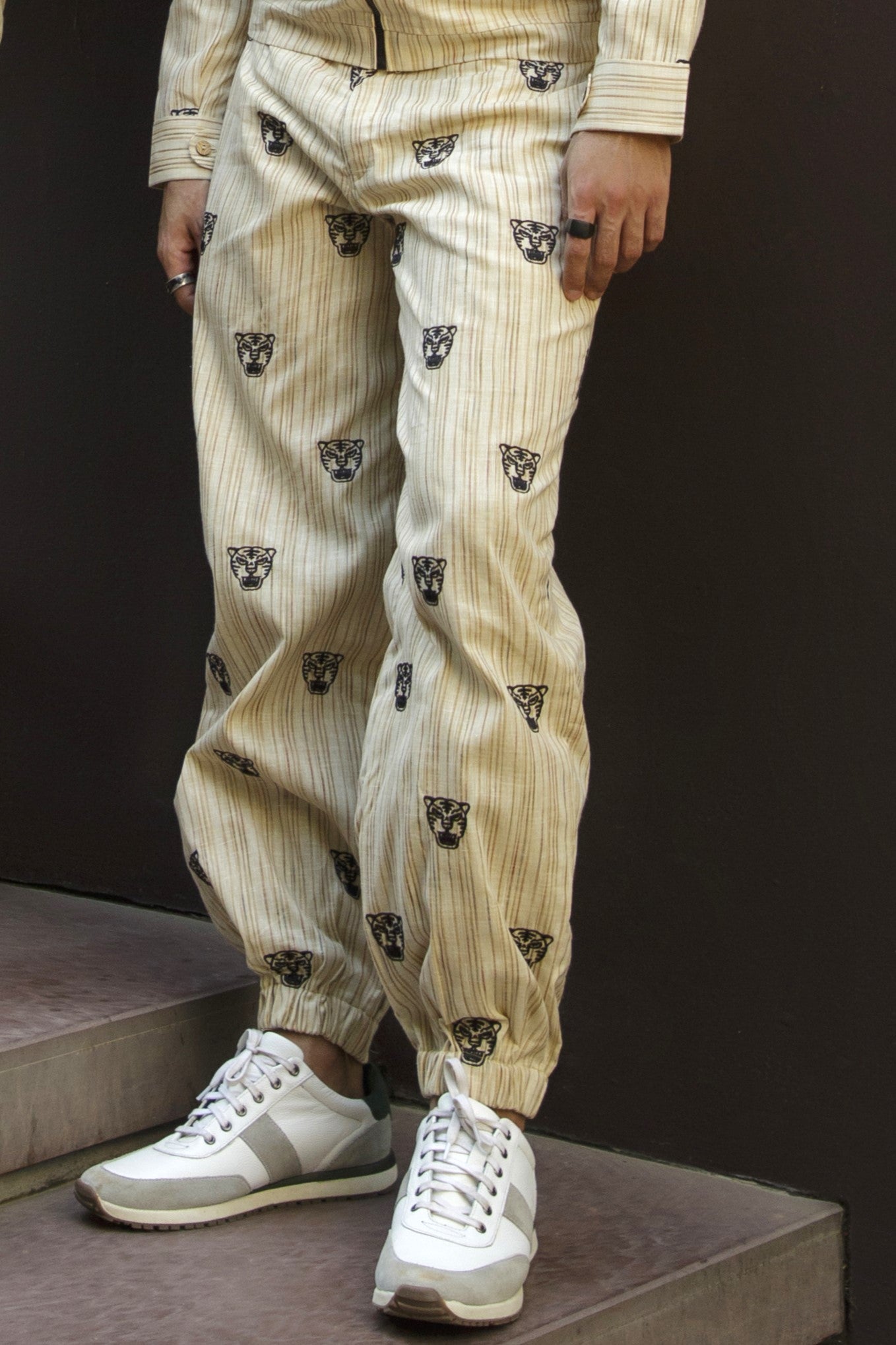 IVORY CREAM JOGGERS WITH TIGER FACE EMBROIDERY