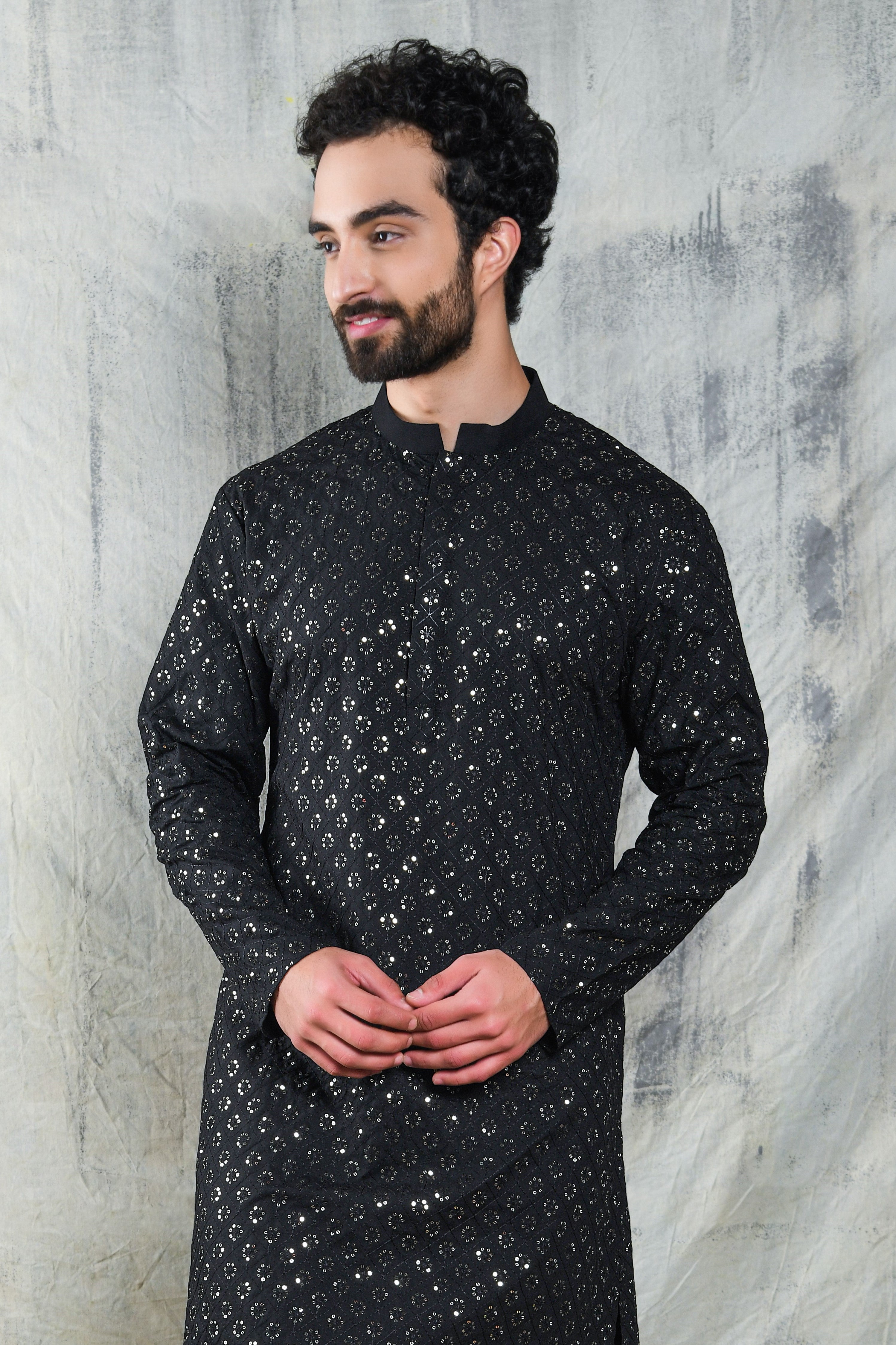 EMBROIDERED JADE BLACK KURTA PYJAMA SET WITH ALL OVER SEQUIN DESIGN