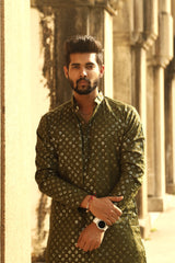 GARDEN GREEN COTTON KURTA PYJAMA SET WITH ALL OVER SEQUIN DESIGN