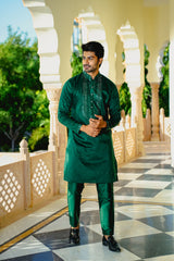 FOREST GREEN KURTA SET WITH INTRICATE THREAD & SEQUINS HIGHLIGHTS