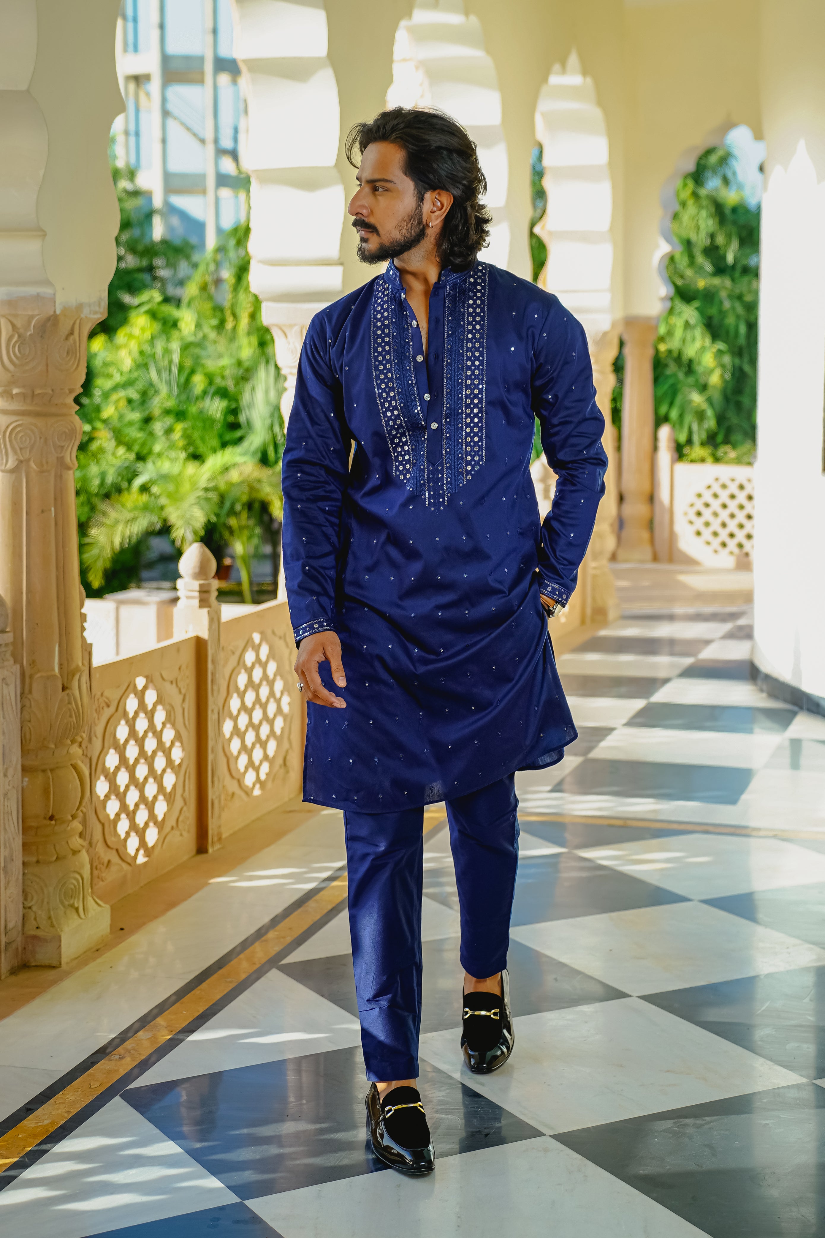 be desi neck embroidery kurta men