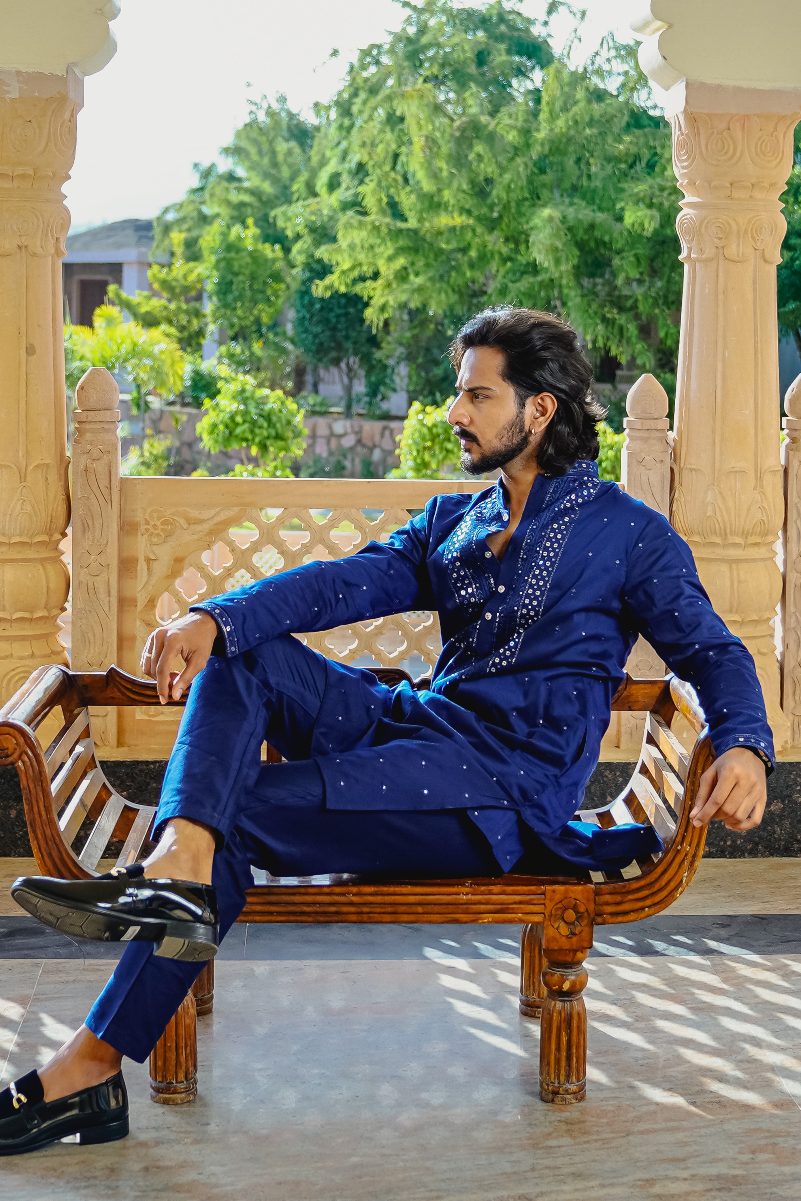 bedesi neck embroidery kurta
