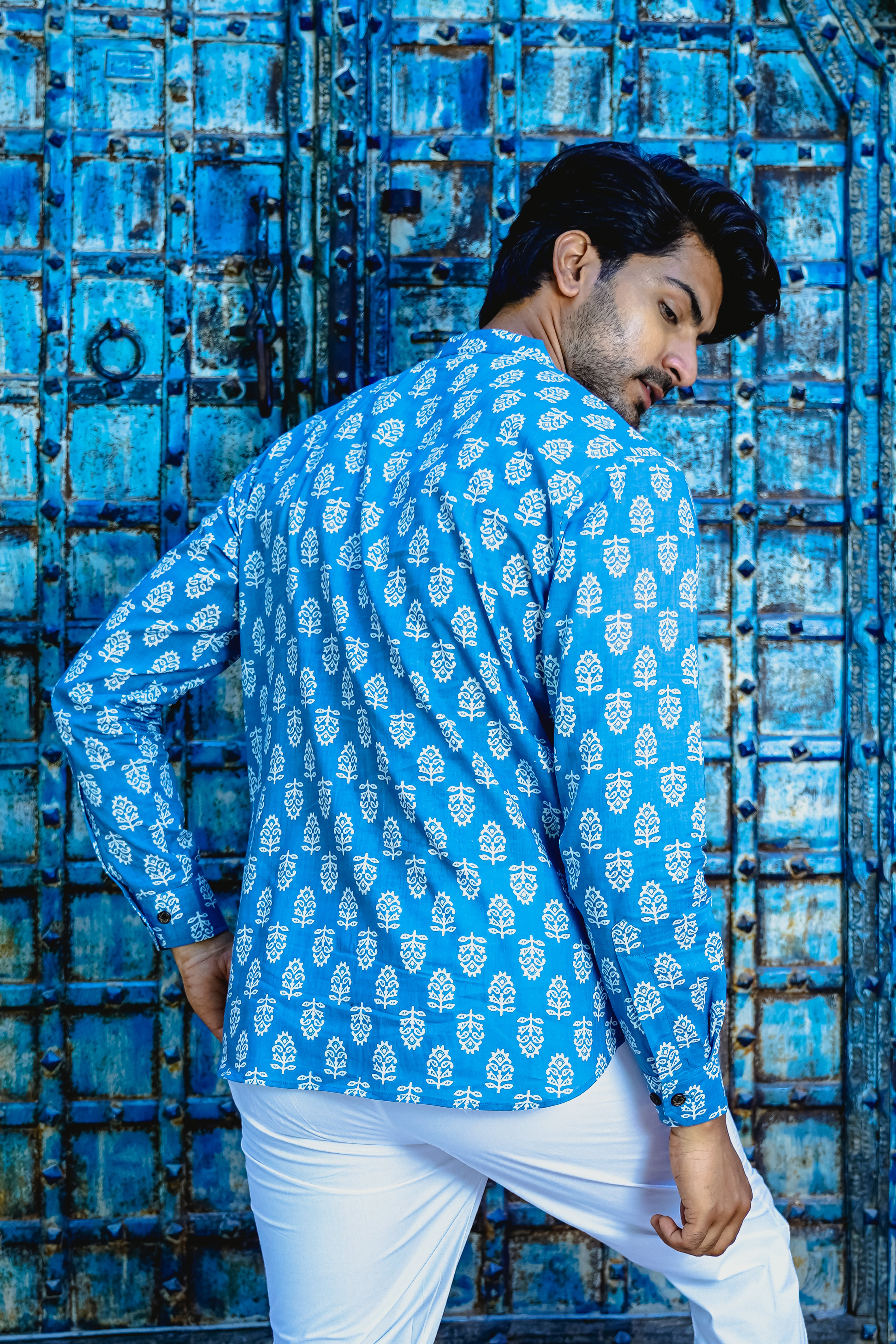 CASHMERE BLUE PRINTED SHORT KURTA WITH WHITE MOTIFS & CUFF