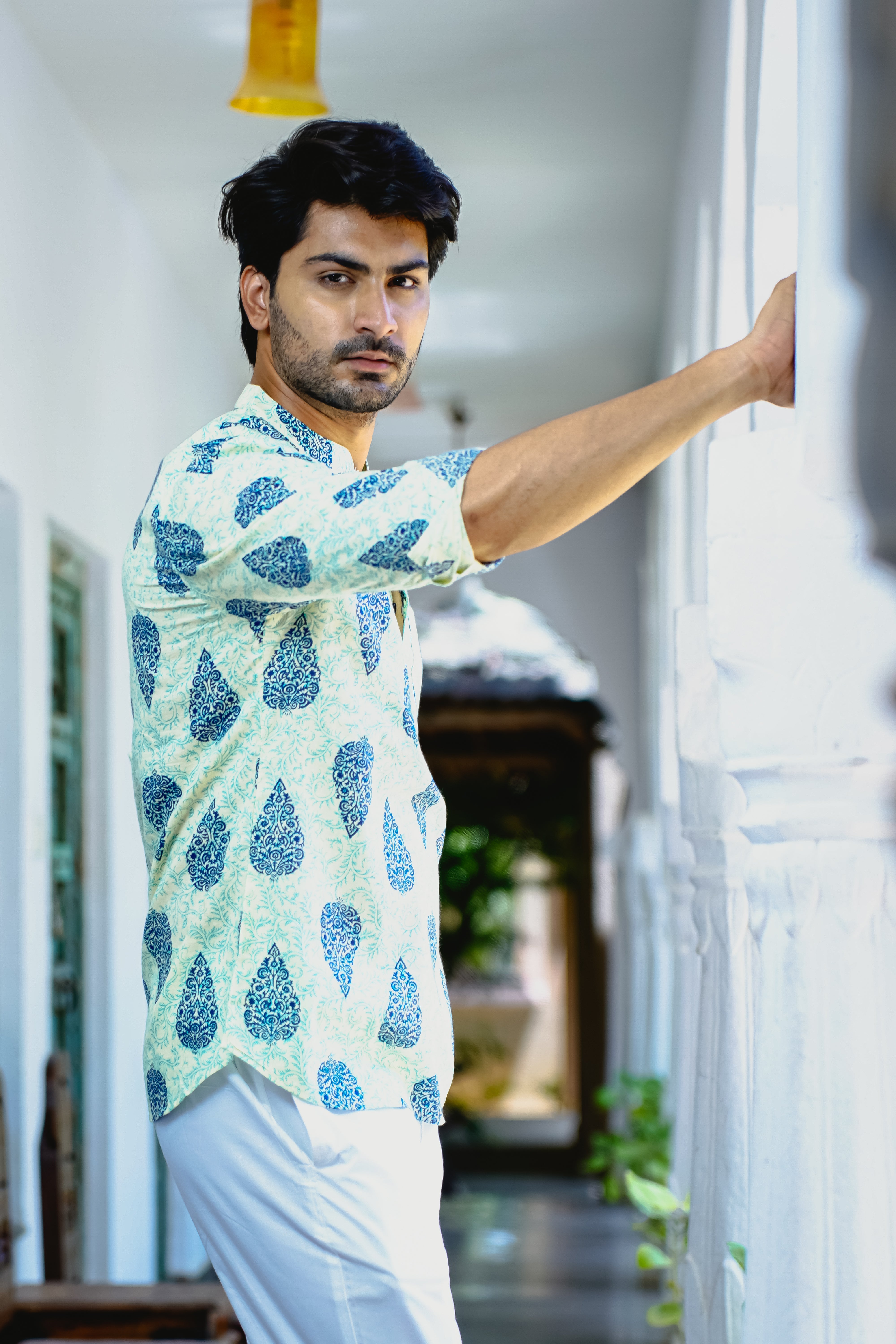 IVORY & BLUE LEAF MOTIFS PRINTED SHORT KURTA WITH CUFF