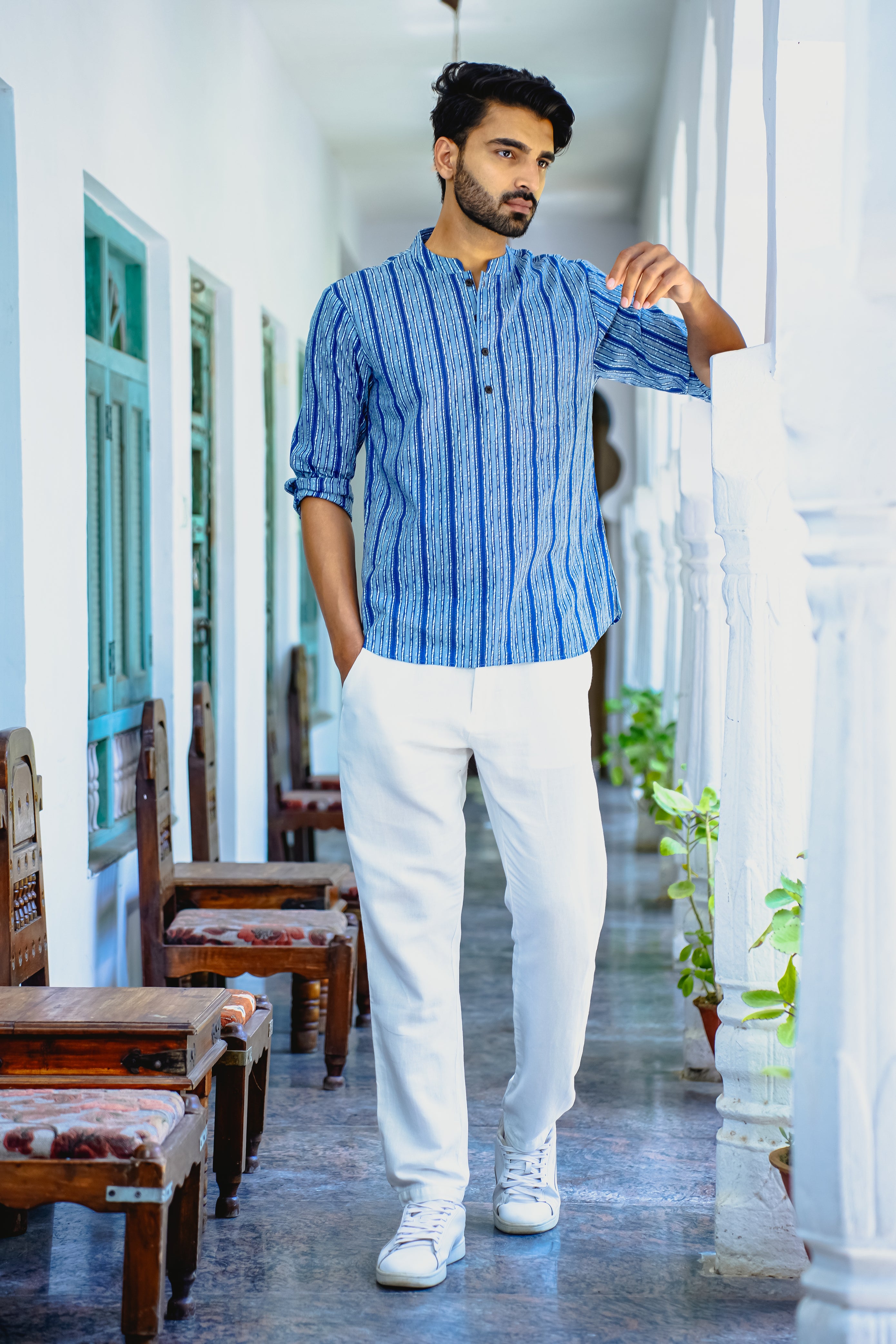 BLUE, WHITE & GREY VERTICAL LINES PRINTED SHORT KURTA WITH CUFF