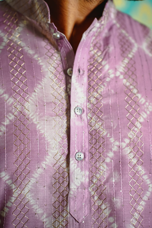 LAVENDER & WHITE PRINTED KURTA SET WITH GOLD DORI & SEQUINS WORK