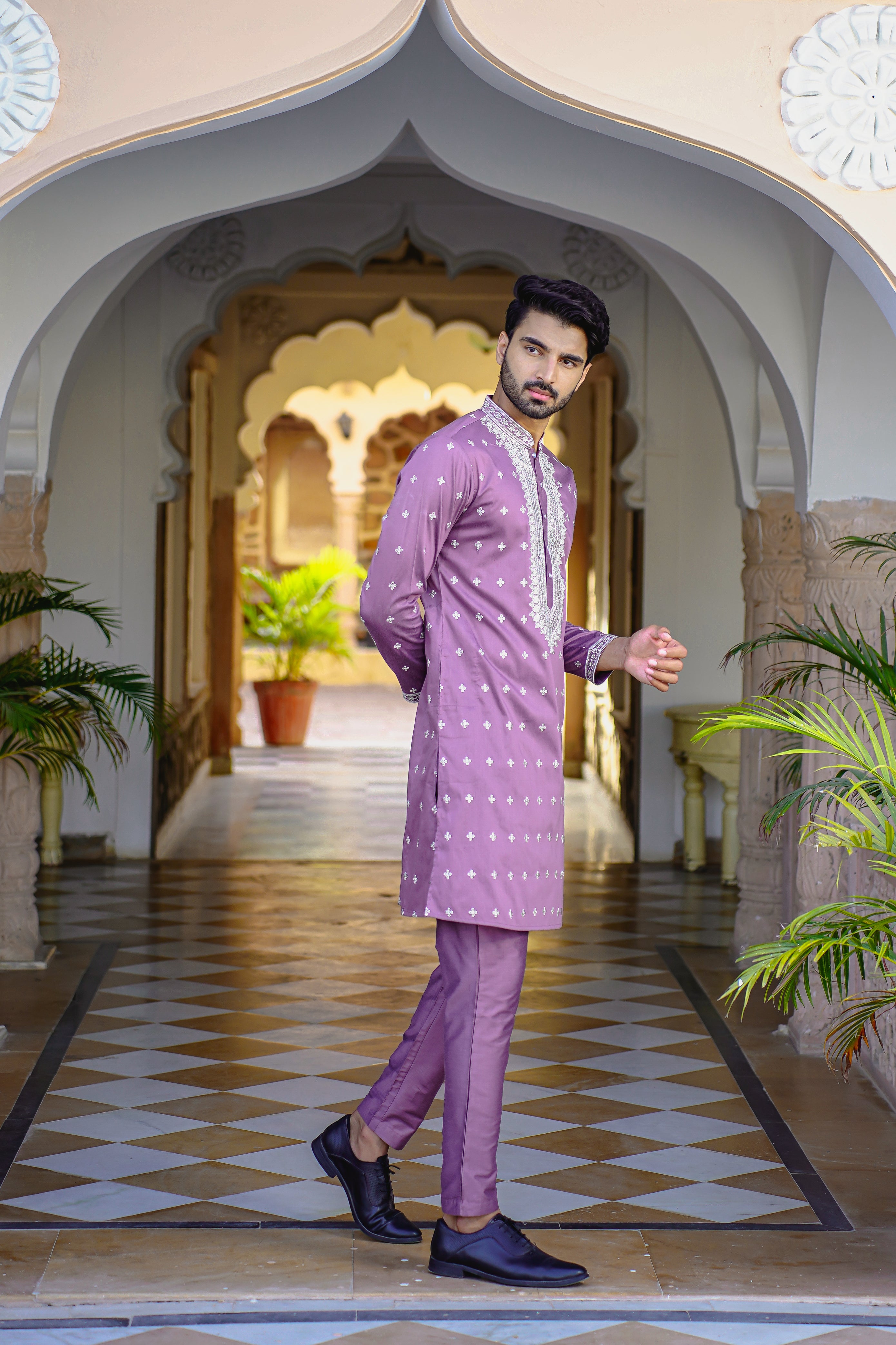 ORCHID MAUVE KURTA PYJAMA SET WITH INTRICATE SEQUINS NECK EMBROIDERY AROUND PLACKET
