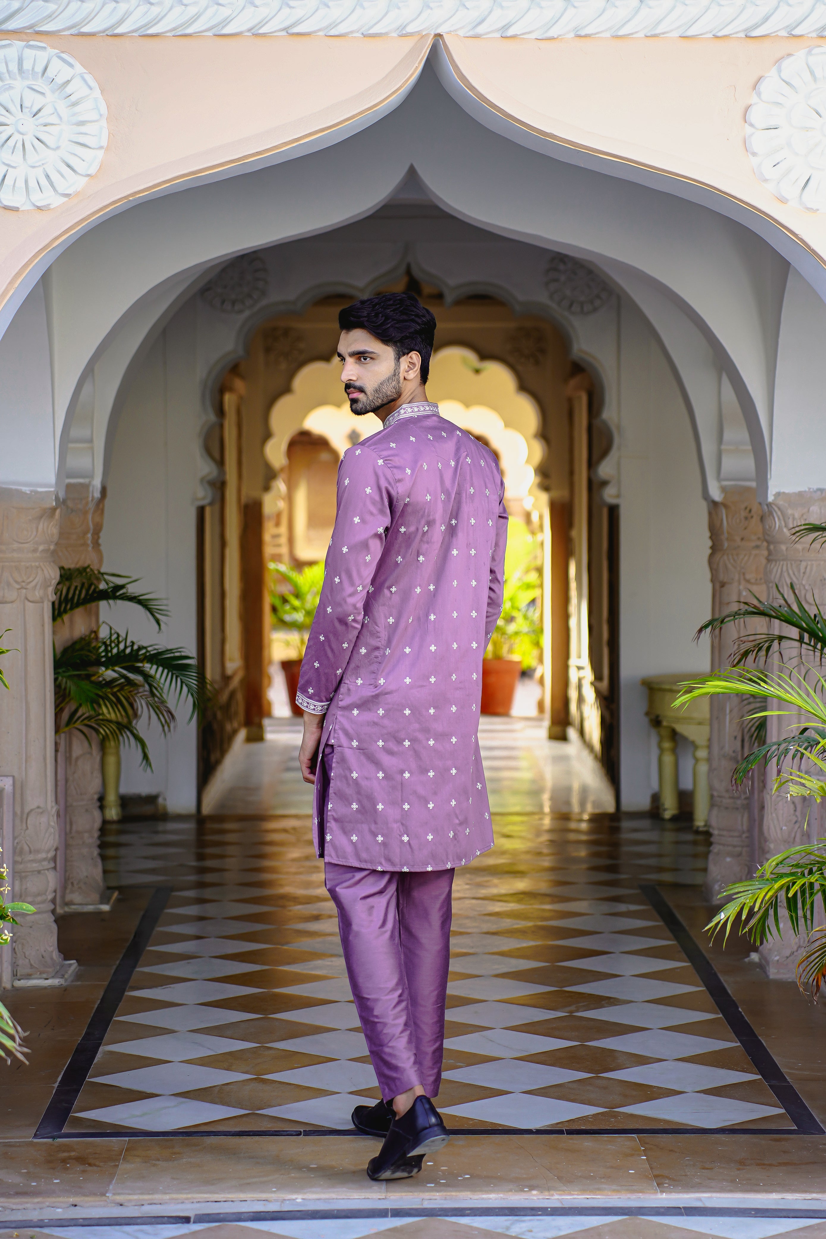 ORCHID MAUVE KURTA PYJAMA SET WITH INTRICATE SEQUINS NECK EMBROIDERY AROUND PLACKET