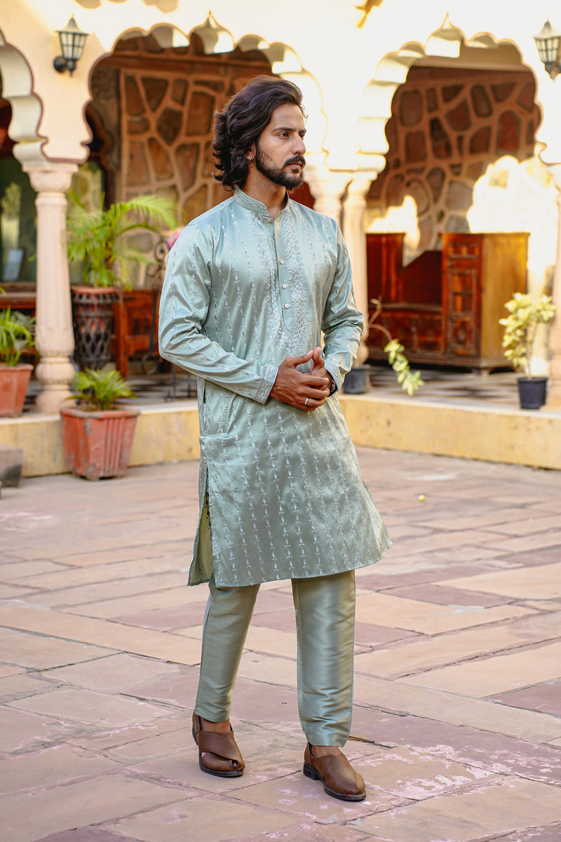 SUBTLE GREEN KURTA SET WITH TONAL THREAD & SEQUIN EMBROIDERY