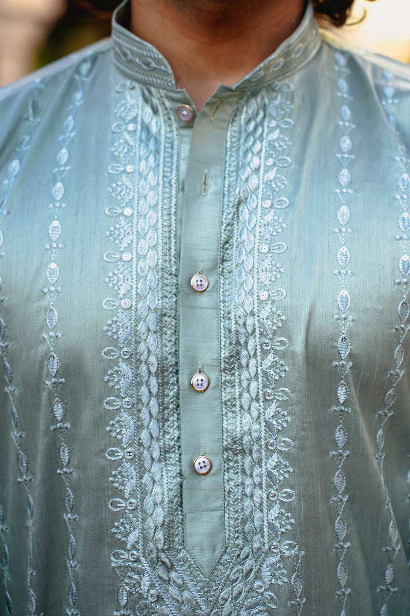 SUBTLE GREEN KURTA SET WITH TONAL THREAD & SEQUIN EMBROIDERY