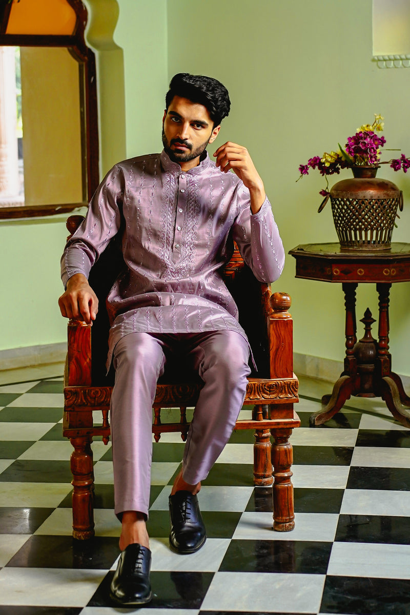 LAVENDER FROST KURTA SET WITH TONAL THREAD & SEQUIN EMBROIDERY