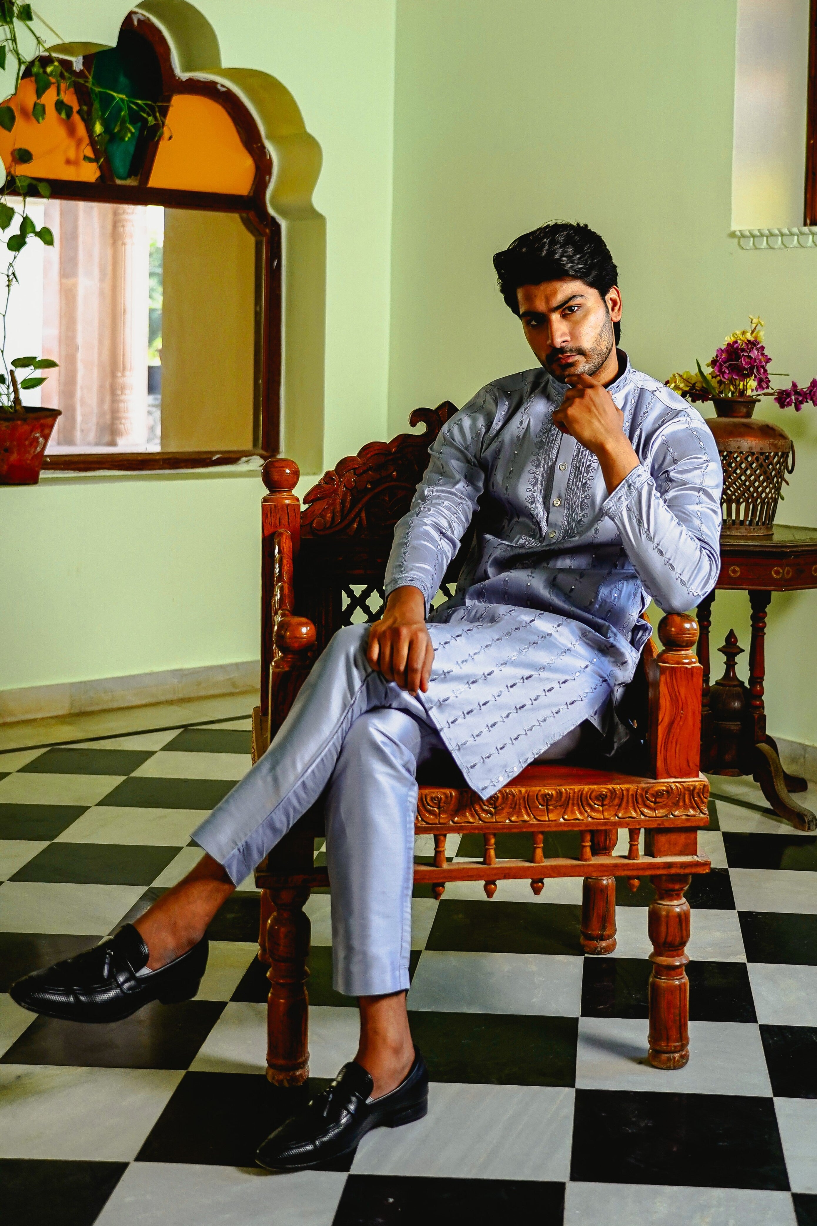 PEARL GREY KURTA PYJAMA SET WITH TONAL THREAD & SEQUIN EMBROIDERY
