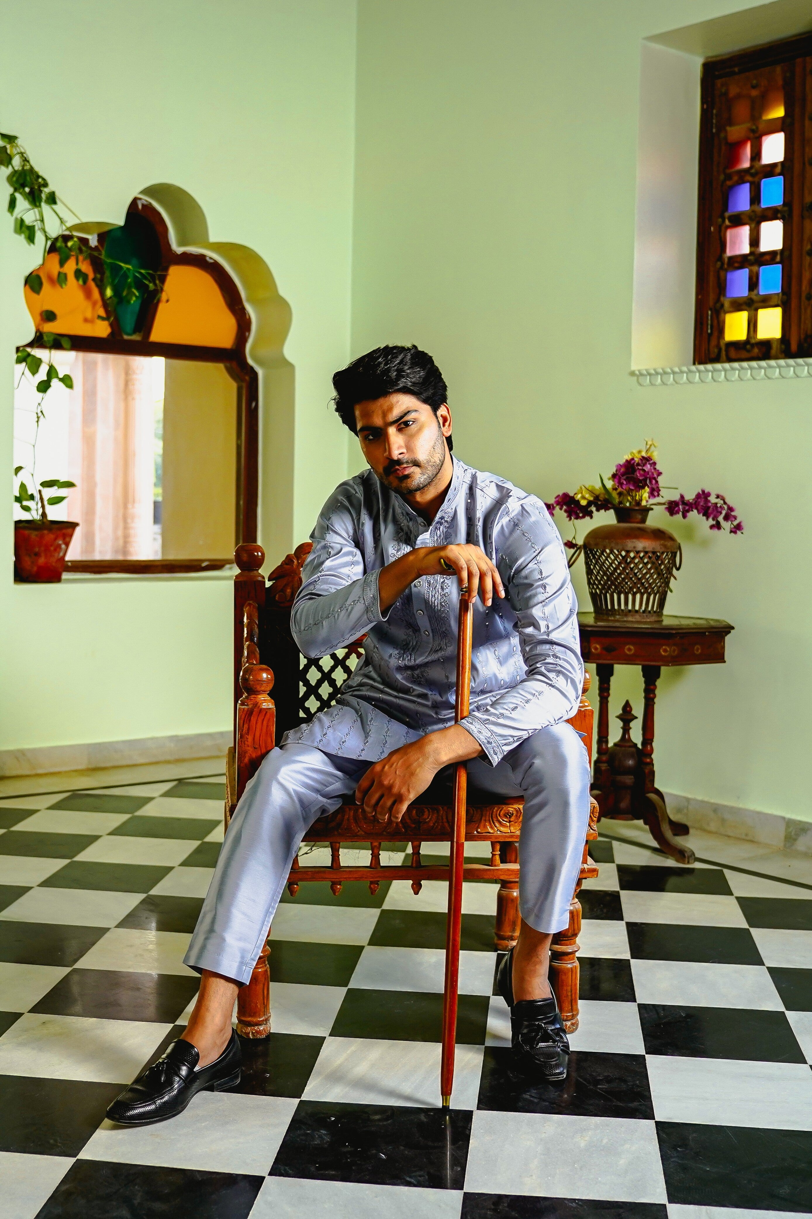 PEARL GREY KURTA PYJAMA SET WITH TONAL THREAD & SEQUIN EMBROIDERY