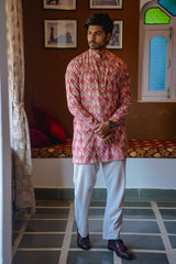 CARROT PINK ETHNIC LEAF PRINT MID-LENGTH KURTA WITH CUFF