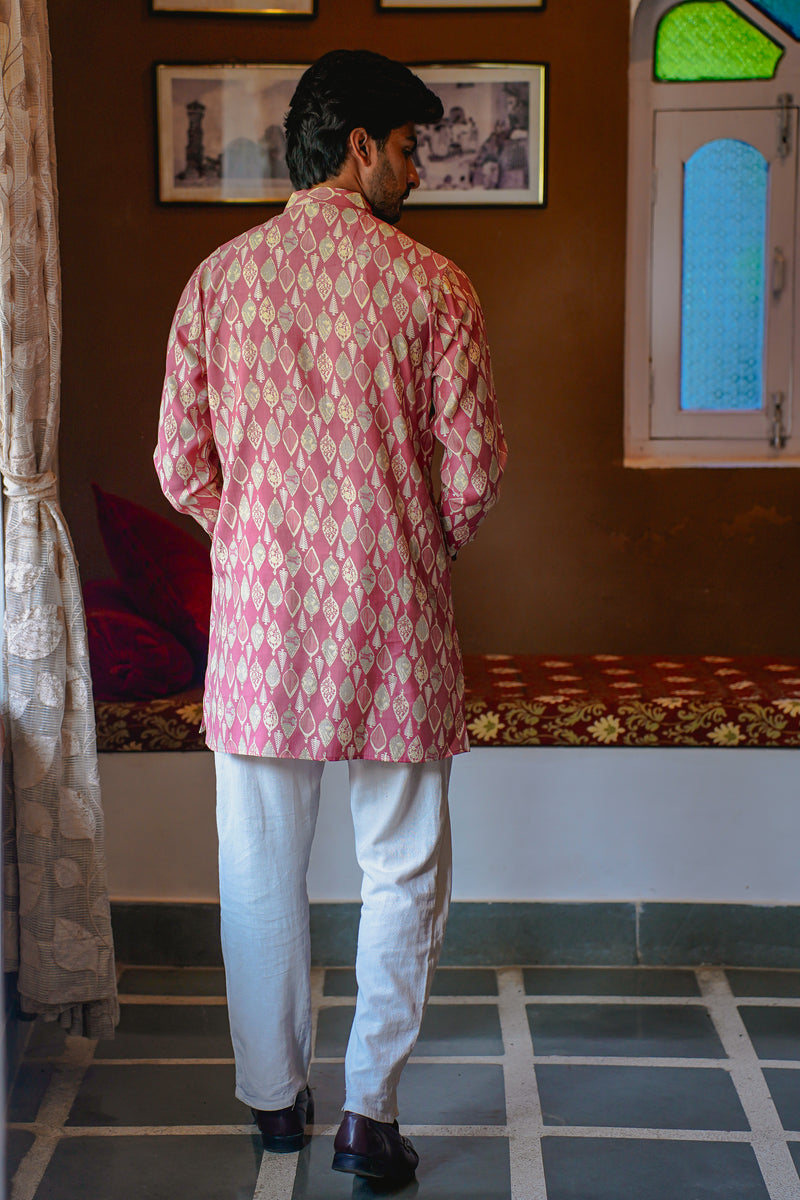 CARROT PINK ETHNIC LEAF PRINT MID-LENGTH KURTA WITH CUFF