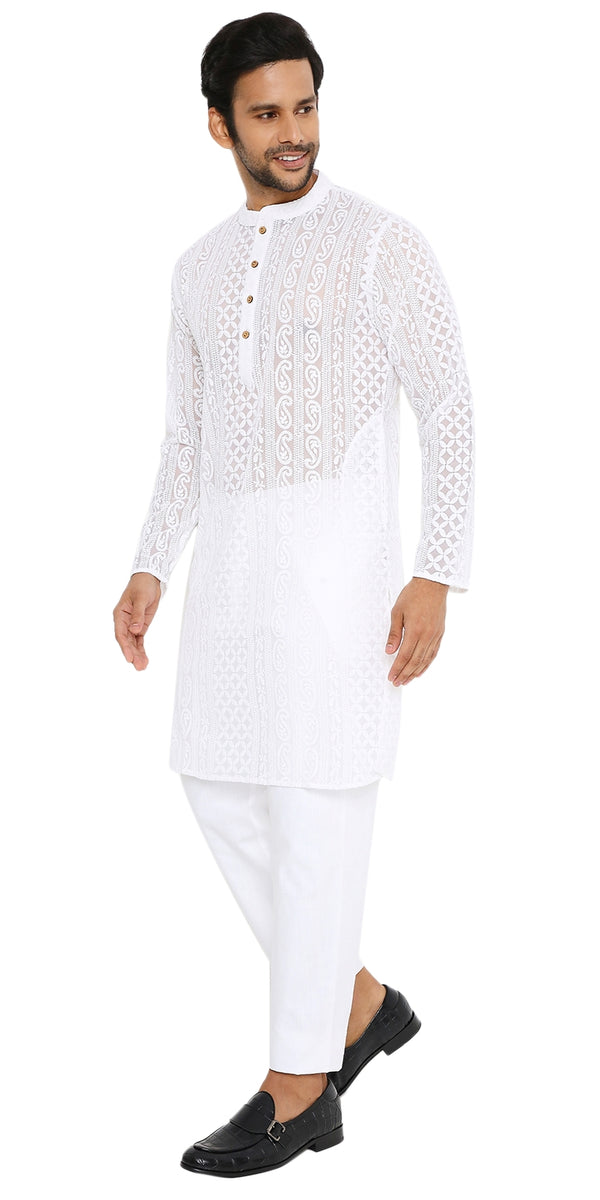 WHITE GEORGETTE PAISLEY DESIGN CHIKANKARI REGULAR FIT KURTA
