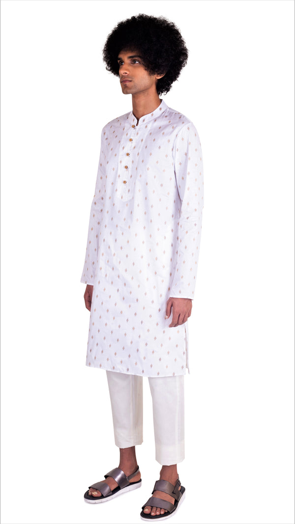 BE DESI MEN WHITE BUTTA DESIGN REGULAR FIT YOKE KURTA