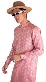 BLUSH PINK ZARI WOVEN KURTA WITH CUFF DETAIL