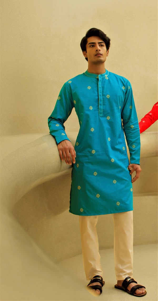 MIDNIGHT GREEN SATIN EMBRIODERED KURTA WITH NECK DETAILING
