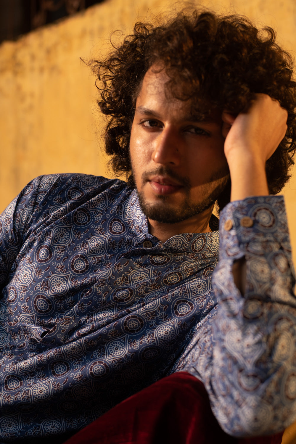 BLUE BLACK FLORAL PRINTED CO-ORDINATED KURTA PYJAMA SET