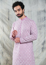 MAUVE ORCHID MIRROR ABLA EMBROIDERED KURTA SET WITH PEARL BUTTON DETAIL