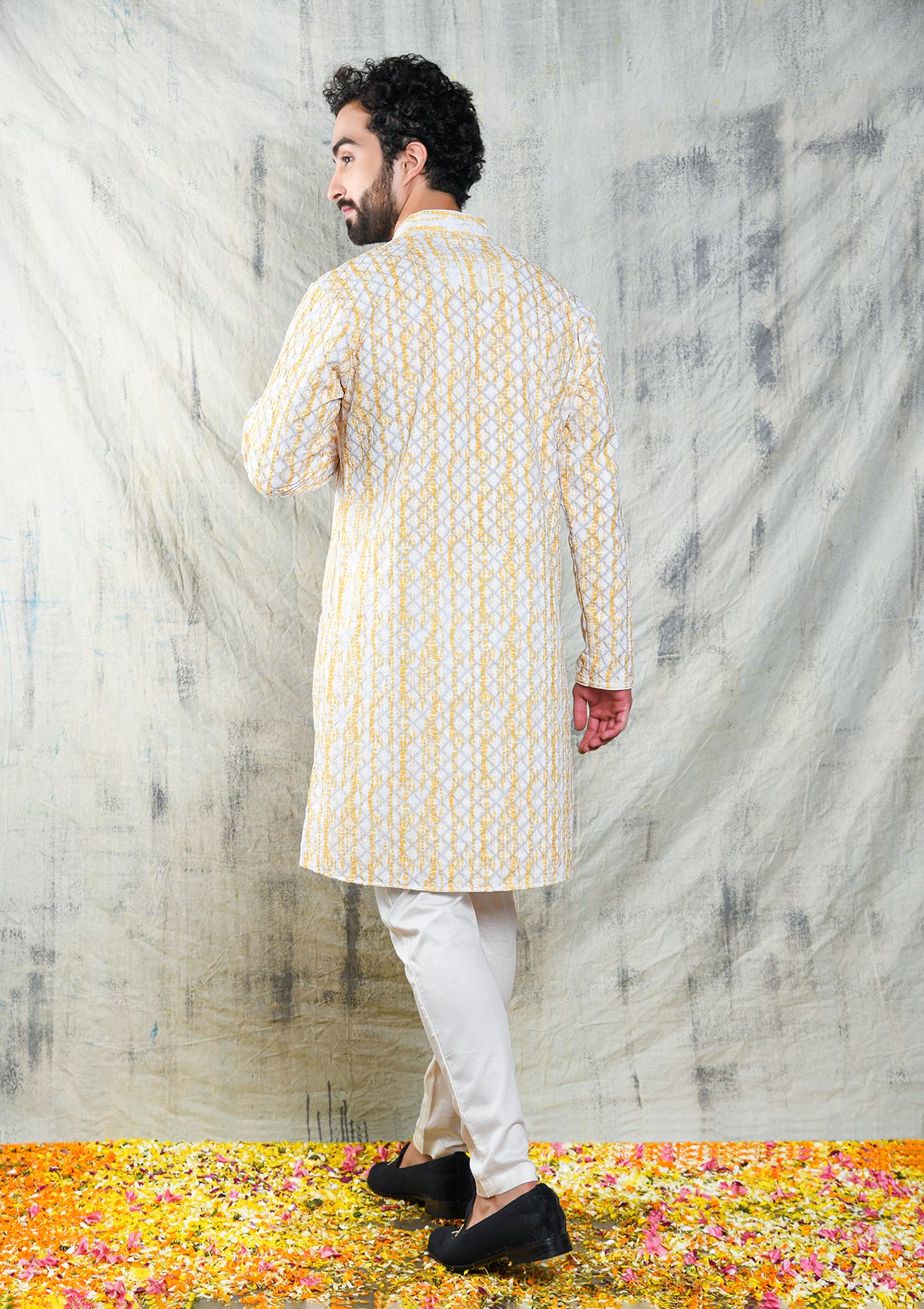EMBROIDERED YELLOW SHIBORI DESIGN KURTA PYJAMA SET WITH CONTRAST NECK PIPING DETAIL