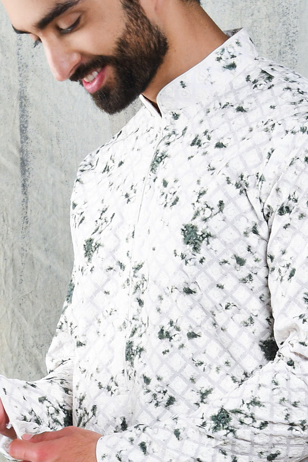 EMBROIDERED IVORY & GREEN TIE DYE KURTA PYJAMA SET CONTRAST NECK PIPING DETAIL