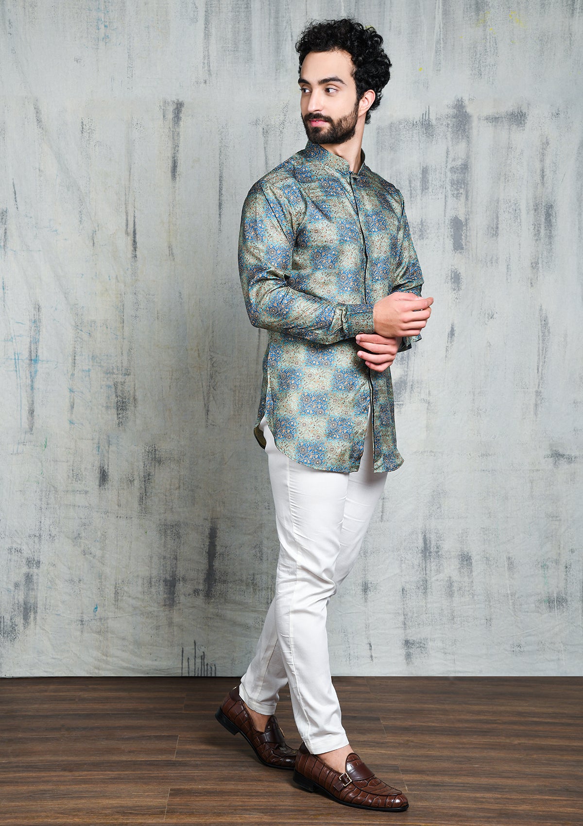 BLUE CHECKERBOARD OMBRE FLORAL PRINTED SHORT BUTTON UP KURTA