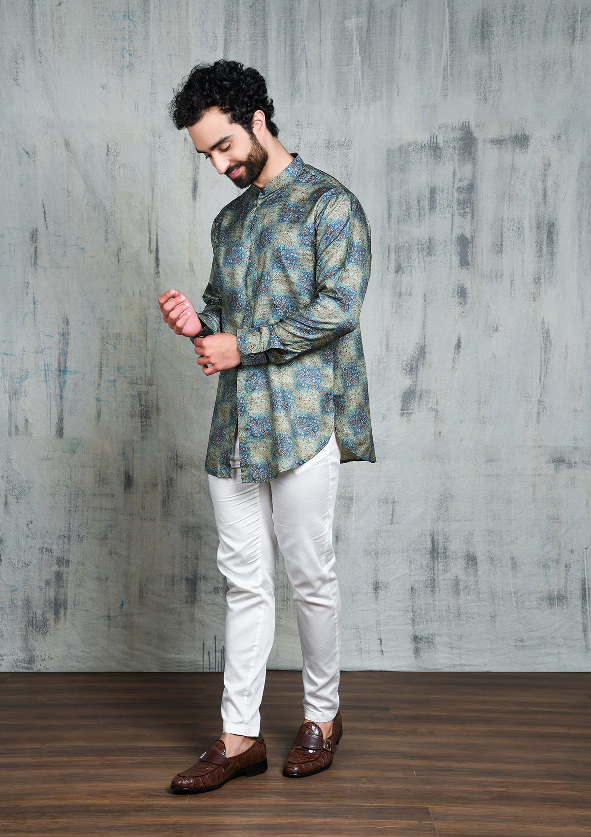 BLUE CHECKERBOARD OMBRE FLORAL PRINTED SHORT BUTTON UP KURTA