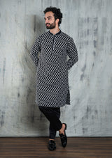 BLACK KURTA PYJAMA SET WITH INTRICATE WHITE 7DOT TREE THREAD EMBROIDERY