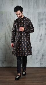 BLACK CONTRAST PAISLEY PRINTED POLY SILK KURTA PYJAMA SET