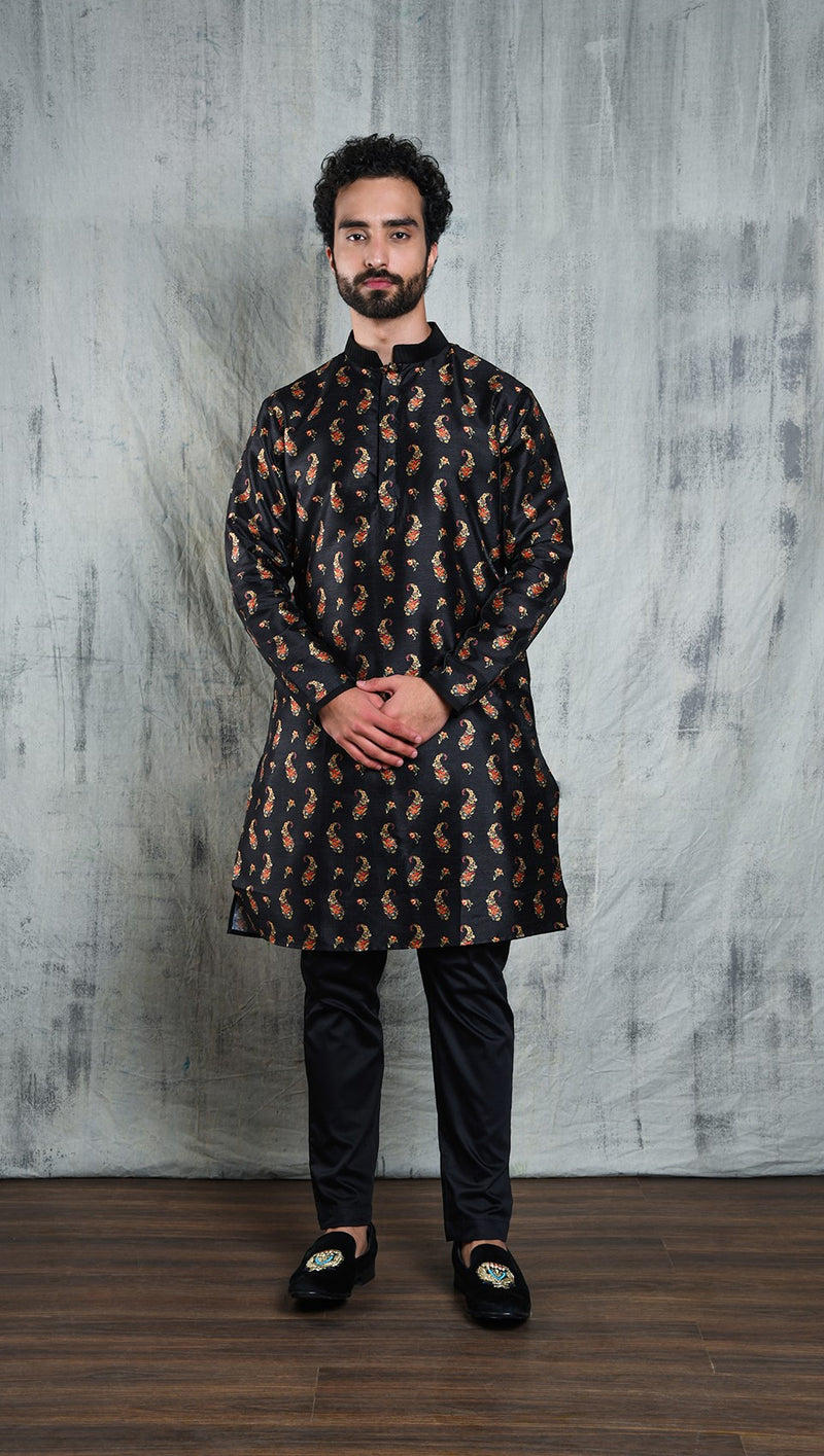 BLACK CONTRAST PAISLEY PRINTED POLY SILK KURTA PYJAMA SET