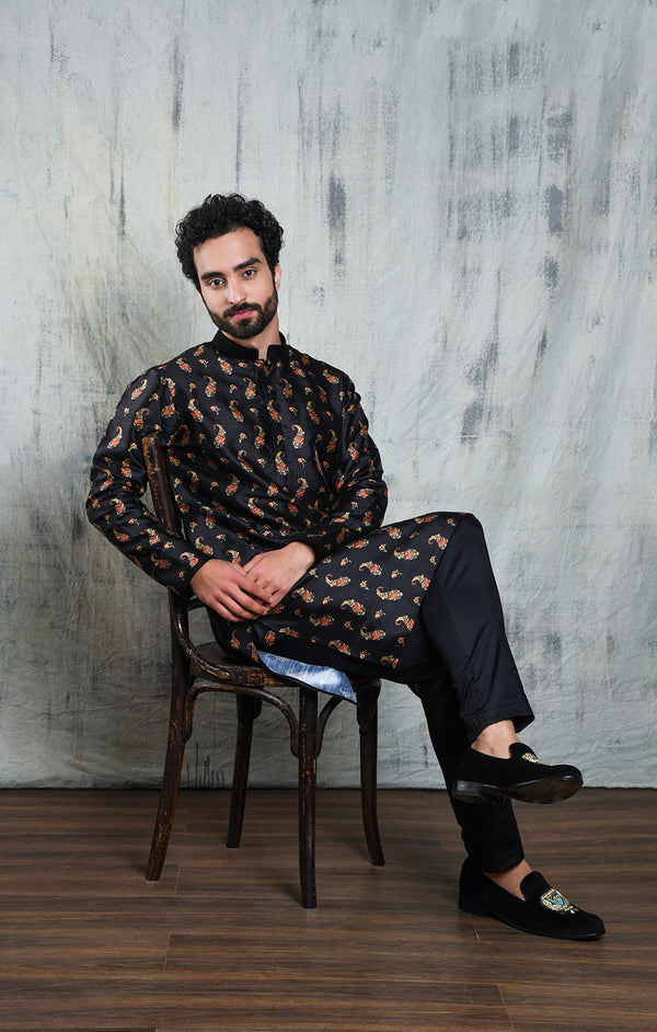 BLACK CONTRAST PAISLEY PRINTED POLY SILK KURTA PYJAMA SET