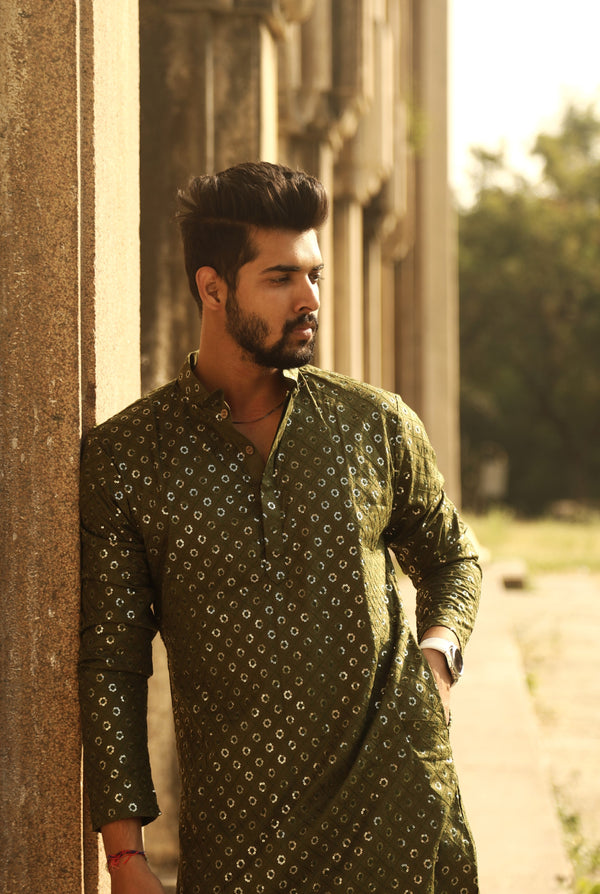 GARDEN GREEN COTTON KURTA PYJAMA SET WITH ALL OVER SEQUIN DESIGN